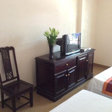 Phuong Dong Hotel Ханой Екстер'єр фото